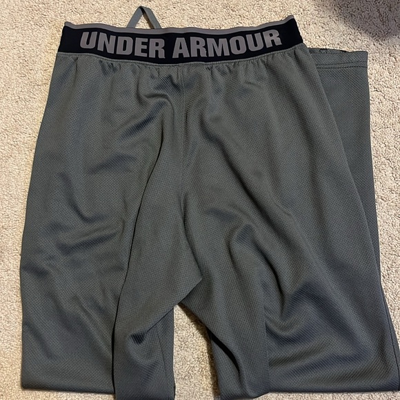 UNDER ARMOUR SWEATPANTS - Picture 2 of 3